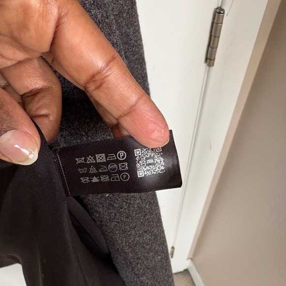 Zara Oversized Double-Breasted Coat - Picture 6 of 7